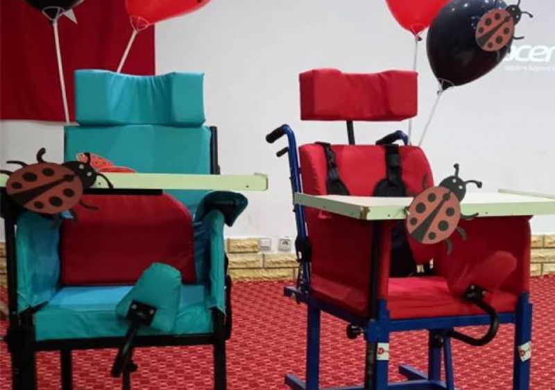 Biz Büyük Bir Aileyiz Derneği İşbirliği ile 200 adet Manuel Tekerlekli Sandalye Bağışı