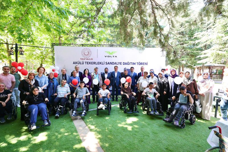 20 Akülü Tekerlekli Sandalye Tokat'ta İhtiyaç Sahipleriyle Buluştu