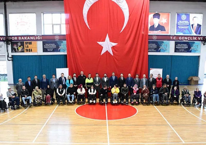 Volta Motor’dan Düzce’ye 40 Akülü Sandalye Bağışı