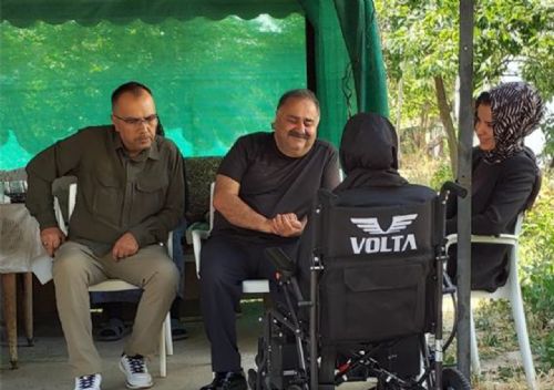 Atkaracalar Sosyal Yardımlaşma ve Dayanışma Vakfı İş Birliğiyle 3 adet Akülü Tekerlekli Sandalye Bağışı