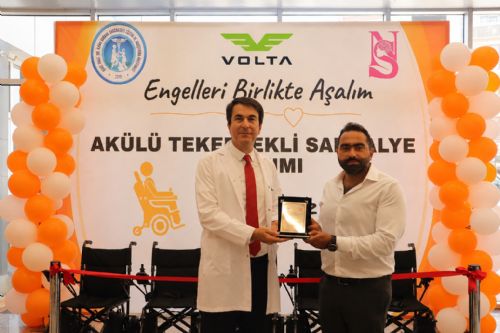 Şehit Prof. Dr. İlhan Varank Eğitim ve Araştırma Hastanesi’nde 10 Akülü Sandalye Desteği